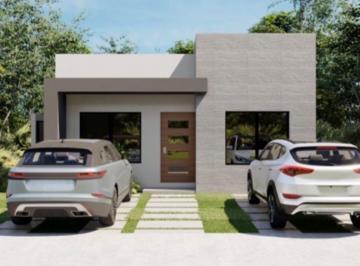 Casa · 180m² · 3 Recámaras · 2 Estacionamientos · Casa de 3 Recámaras y 180 m² de Terreno en Venta, Cancún Aqua