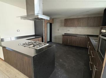 Casa · 300m² · 3 Recámaras · 2 Estacionamientos · Casa en Reserva Territorial Atlixcáyotl