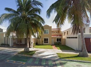 Casa de 3 habitaciones, Mérida · Hermosa Casa en Fraccionamiento Las Américas de 100 m² en Venta!