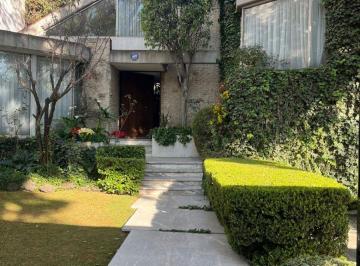Casa de 3 habitaciones, Naucalpan de Juárez · Casa con Superficie de Terreno de 517 m² y 3 Recámaras en Venta en Lomas Hipódromo