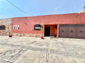 Casa de 4 habitaciones, Cuernavaca · Estupenda Casa en Exclusivo Fraccionam Al Sur de Cuernavaca, Fácil Acceso a La Carretera a La Cdmx