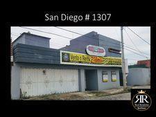 Casa · 500m² · 4 Recámaras · 1 Estacionamiento · Casa en San Diego Excelente con Uso Comercial