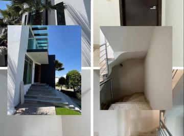Casa · 4 Recámaras · 2 Estacionamientos · Casa en Venta