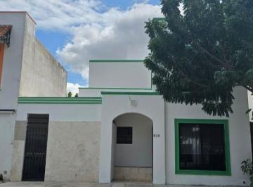 Casa en condominio de 2 habitaciones, Mérida · Casa Amueblada en Renta en Gran Santa Fe, Mérida