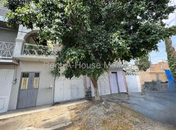 Casa de 3 habitaciones, Querétaro · Reforma Agraria Casa con Local en Venta Rah3355