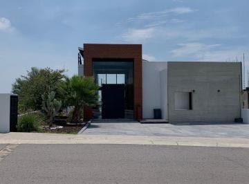 Casa en condominio de 5 habitaciones, Tepeji del Río de Ocampo · Casa en Venta en Club de Golf Amanali, Hidalgo