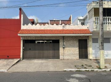 Casa · 185m² · 5 Recámaras · 3 Estacionamientos · Casa en Venta en Fracc. Reforma Av 20 de Nov, Ver