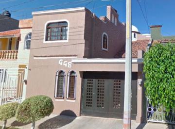 Casa de 3 habitaciones, Zamora · Casa en Venta. Colonia El Carmen. Zamora, Michoacán