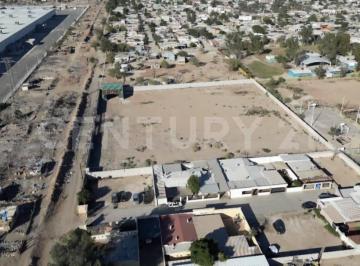 Terreno / Lote · 5000m² · Terreno Comercial en Renta 5000 m² en Mexicali - Col Virreyes