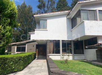 Casa · 616m² · 4 Recámaras · 10 Estacionamientos · Venta de Casa en Puebla Fraccionamiento Club de Golf Las Fuentes