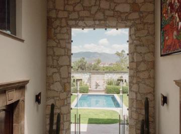 Casa de 5 habitaciones, San Miguel de Allende · Incomparable Residencia en San Miguel de Allende, Club de Golf Malanquin, Acceso Directo Al Fairway