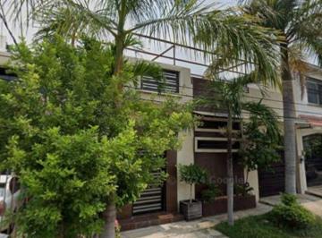 Casa de 5 habitaciones, Centro · Hermosa Casa Ubicada en Excelente Zona de Villahermosa Tabasco