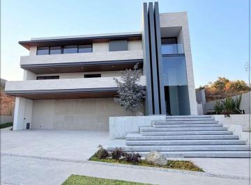 Casa de 4 habitaciones, Atizapán de Zaragoza · Lujosa Residencia a E S T R E N a R!!!