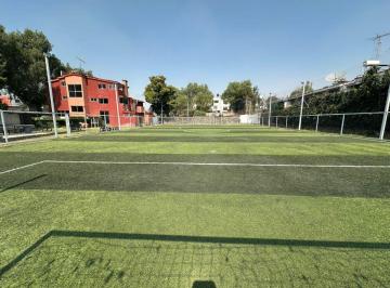Terreno / Lote en Venta Santa María Tepepan · Excelente Terreno de 2,600 m² y Construcción de 450 m²