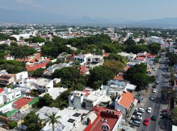 Terreno / Lote · 1200m² · Terrenos Residenciales de Gran Formato — Zona Dorada, Cuernavaca