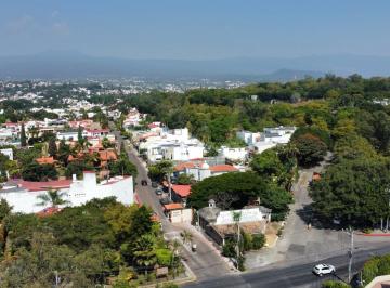 Terreno / Lote · 450m² · Terrenos en La Zona Dorada de Cuernavaca — Jardines de Reforma y Lomas de Vista Hermosa
