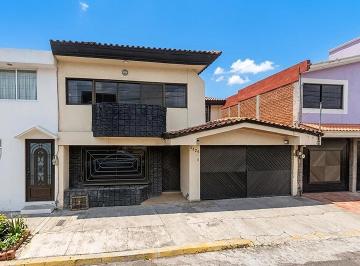Casa de 4 habitaciones, Puebla · Casa en Jardines de San Manuel Puebla de Garantia Bancaria, Excelente Oportunidad