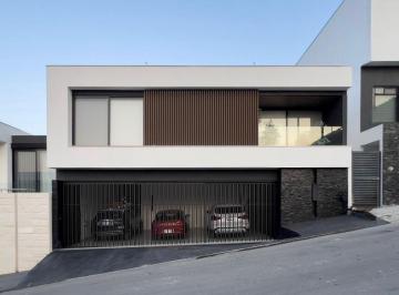 Casa de 3 habitaciones, Monterrey · Casa en Venta en Monterrey Zona Carretera Nacional Castaños del Vergel
