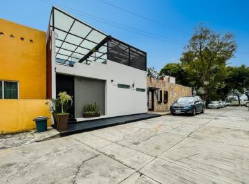 Casa de 3 habitaciones, Naucalpan de Juárez · Casa en Venta en Los Remedios, Naucalpan | Excelente Ubicación