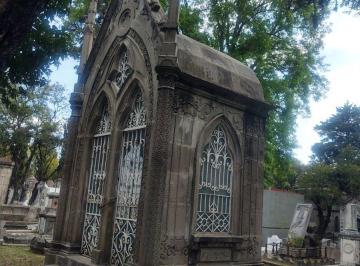 Terreno / Lote · 10m² · Mausoleo en Venta en El Panteon Municipal