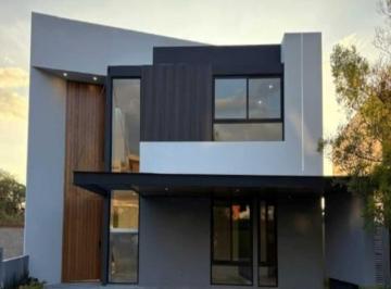 Casa de 4 habitaciones, Querétaro · Casa en Venta, en Altozano Nuevo Querétaro