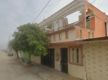 Casa de 4 habitaciones, Coatzacoalcos · Casa en Venta. Colonia Playa Sol. Coatzacoalcos, Veracruz