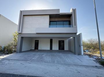 Casa · 374m² · 3 Recámaras · 3 Estacionamientos · Casa en Aysso 1era Etapa, El Yerbaniz, Carretera Nacional