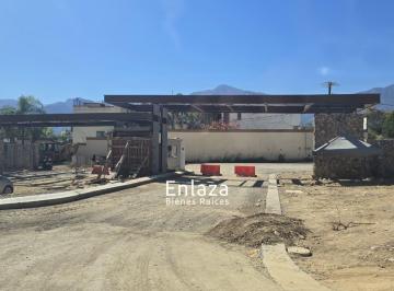 Casa · 222m² · 3 Recámaras · 2 Estacionamientos · Casa en Venta en Carretera Nacional Los Rodriguez