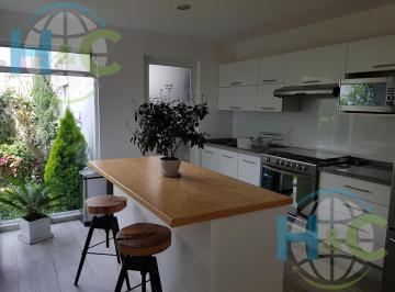 Casa · 270m² · 3 Recámaras · 2 Estacionamientos · Venta Casa Amueblada en Milenio III Condominio Alborada Queretaro