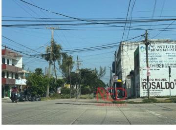 Terreno / Lote · 170m² · Terreno en Renta Av Hidalgo Esquina Matamoros, Col. Ávila Camacho, Coatzacoalcos, Ver.