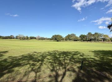 55031c798f03e01bf799fc21f78a44821124b66133b19e42a9cbd0ad3e823bf6 · Lote en Venta con Vista Al Campo de Golf, Privada Xtacay, Yucatán Country Club.
