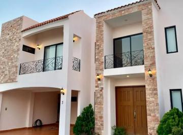 1 · Casa en Venta Fracc. Lomas del Rioja, Alvarado, Ver.