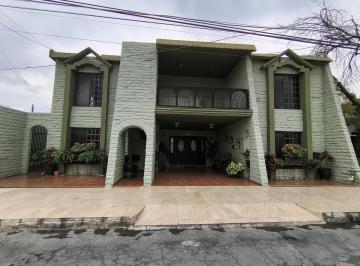 Casa · 379m² · 6 Recámaras · Casa en Cuauhtémoc