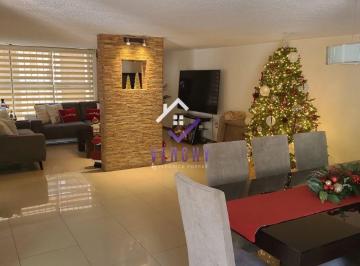 Casa de 4 habitaciones, Coyoacán · Campestre Churubusco, Casa en Venta en Calle Cda con Vig