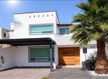 Casa de 3 habitaciones, Querétaro · Casa en Renta Cumbres del Lago Juriquilla