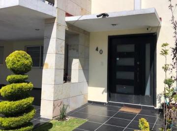 Casa en condominio de 4 habitaciones, Toluca · Casa en Residencial Privado a 5 Min del Tren, Mantenimiento Incluido