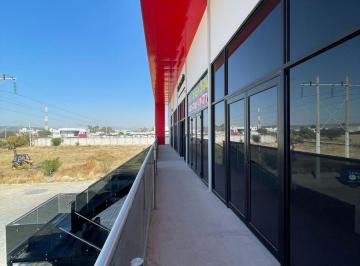 Local comercial , El Marqués · Local Comercial en Renta en Navetec Qro