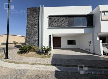 Casa · 260m² · 3 Recámaras · Casa en Renta Parque Lisboa Lomas de Angelopolis