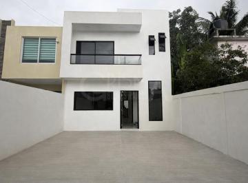 Casa · 144m² · 4 Recámaras · 2 Estacionamientos · Casa Nueva Venta Col. Ruiz Cortines