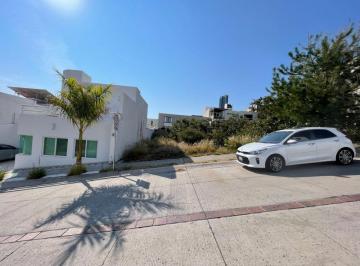 Terreno / Lote , León · Terreno en Venta en Porta Toscana de 240 m²
