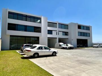 Bodega comercial , San Pedro Tlaquepaque · Bodega Industrial en Renta - Zona Toluquilla