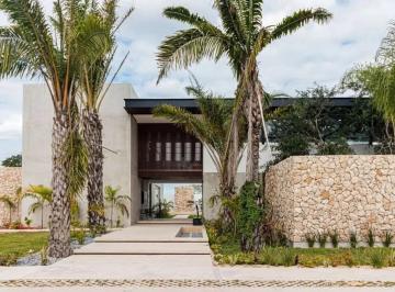 1 · Casa en Venta Al Norte de Mérida en Xcanatún