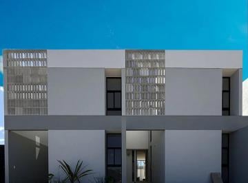 1 · Townhouse con Diseño Minimalista Recámara Pb Merida, Temozon Norte