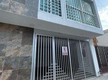 Casa · 247m² · 4 Recámaras · 1 Estacionamiento · Casa Remodelada en Venta en Santa Teresita