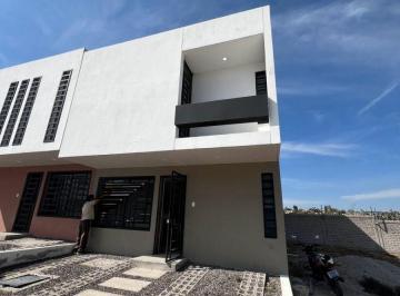Casa de 3 habitaciones, El Marqués · Casa Nueva en Capital Sur, Coto Mexico, Querétaro
