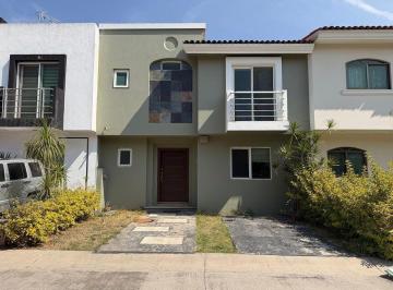 Casa de 3 habitaciones, Zapopan · Casa en Venta en Nueva Galicia - Andalucia