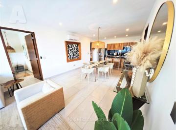 Departamento · 135m² · 3 Recámaras · 2 Estacionamientos · Departamento en Venta, 3 Recámaras, Amueblado, Av Prol La Luna, Cancún.