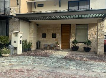 Casa de 3 habitaciones, León · Casa de 175 m² con 3 Recámaras en Venta en Hacienda Valbuena