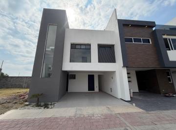 Casa de 3 habitaciones, Cuautlancingo · Casa Moderna Nueva en Venta en Cholula Ocotlán