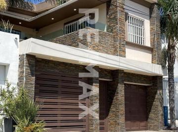 Casa · 120m² · 4 Recámaras · 2 Estacionamientos · Casa Amueblada en Renta en La Colonia Casa Blanca en Tijuana - (4)